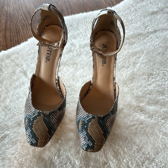 Just fab heels - Picture 2 of 7